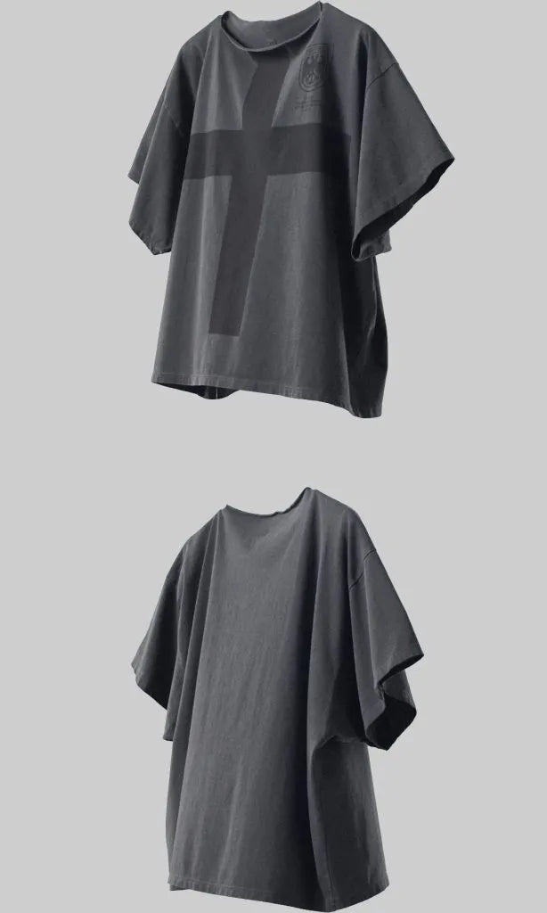 YZY VULTURES KOREA CROSS TEE